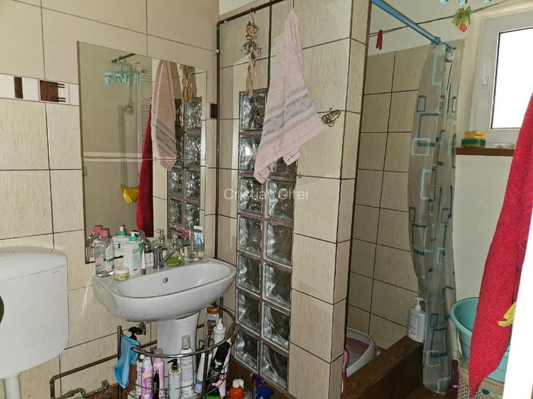 spatiu comercial - apartament la parter de bloc - 6