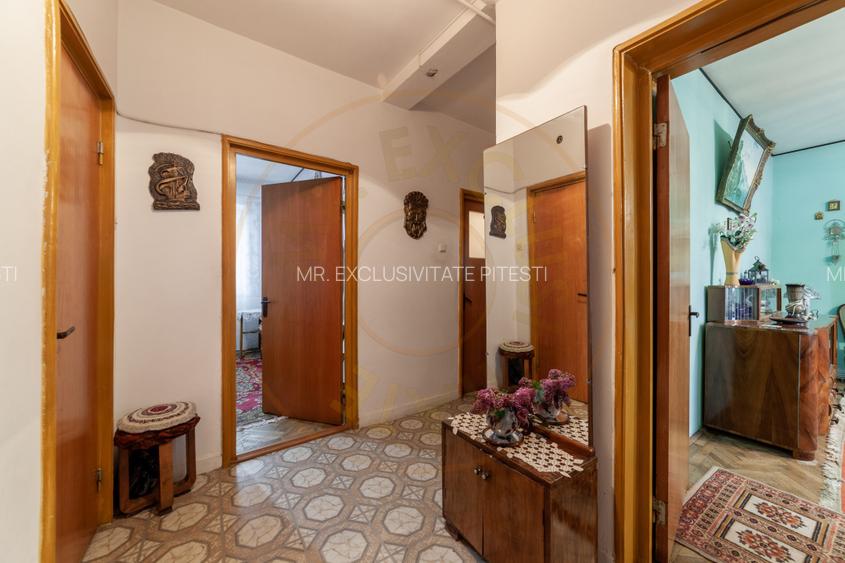 Apartament 3 camere - TRIVALE - 84 mp - Decomandat - 12