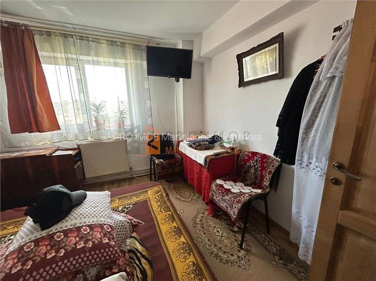 Apartament 3 camere cf1 decomandat zona Centru - 7