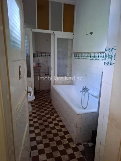Casa  4 camere  Strada V.Lucaciu colt  cu I.L. Caragiale in Nădlac - 15