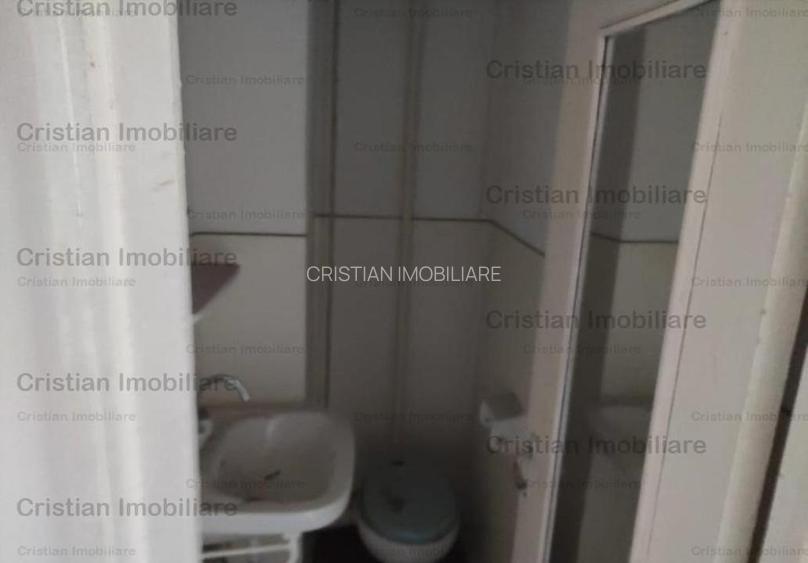 Apartament 4 camere DECOMANDAT , zona Viziru 3 - 4