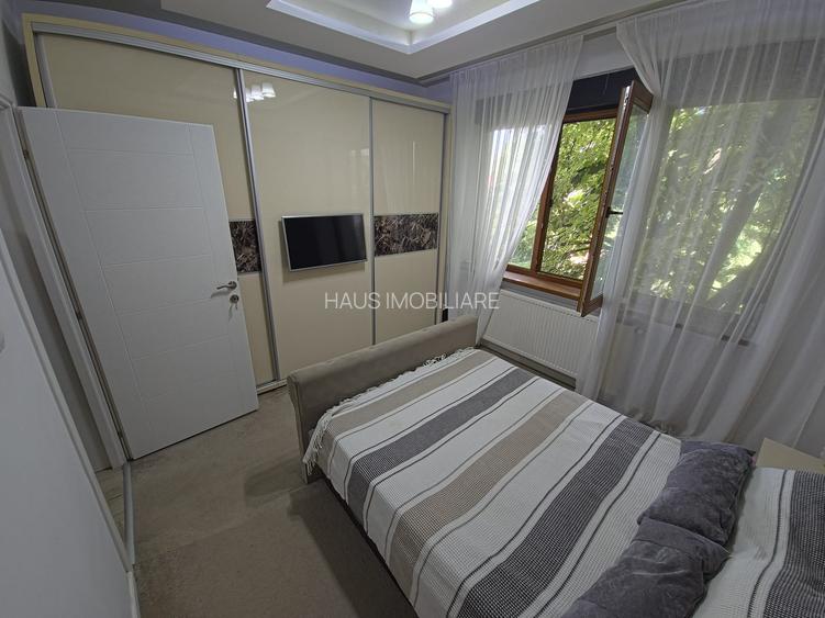 Centru apartament 3 camere decomandat la 200 m de plaja Modern - 4