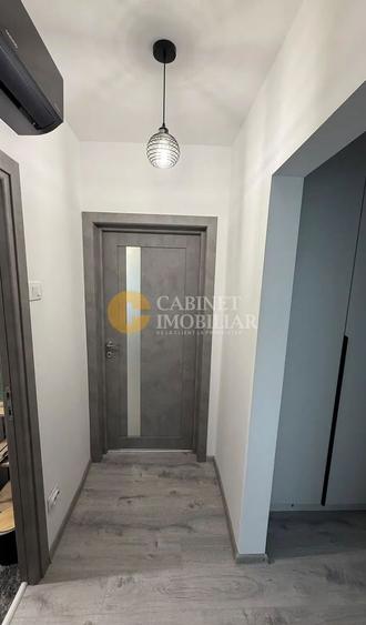 3 camere decomandat - Etaj Intermediar - 72mp-  Zona Alexandru Cel Bun/ Minerva