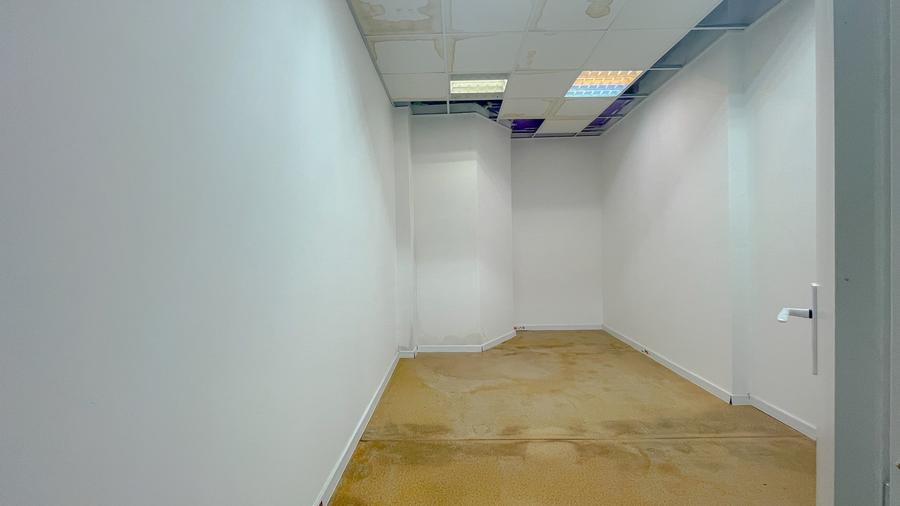 Spatiu comercial, 2 intrari, 82 mp, Noua