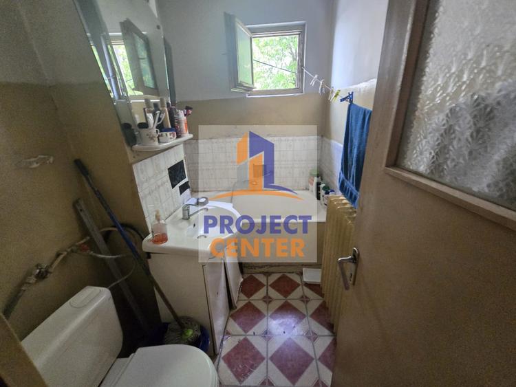 Apartament 4 camere, Ultracentral, etajul 1