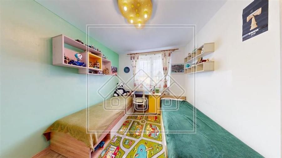 Apartament 3 camere - 63 mpu - renovat complet - Zona Hipodrom