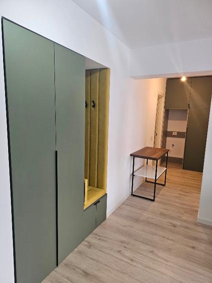 Vand apartament cu 2 camere,mobilat,utilat ,nelocuit,nou,parcare subterana