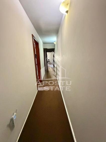 Apartament 4 camere, de inchiriat, Central,Piata Unirii, Timisoara