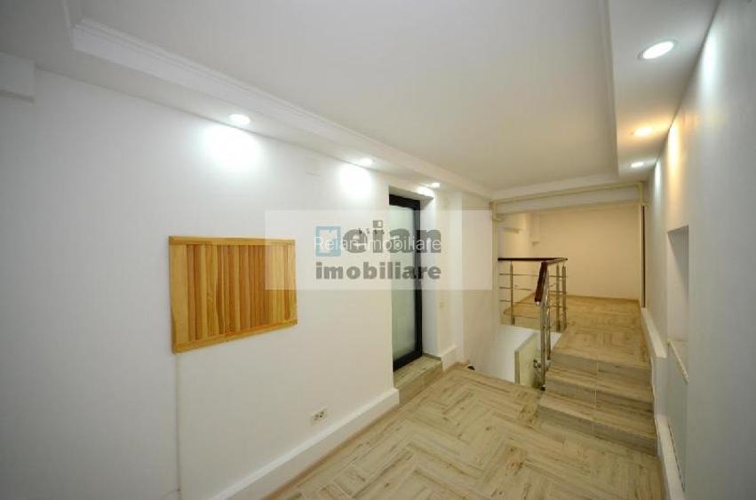 Universitate - Str Romulus Spatiu Stradal, 50 Mp, Parter, Centrala - 4