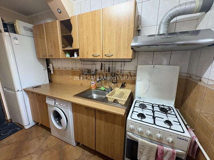 Apartament cu 3 camere - Metrou Nicolae Grigorescu - 47.2 mp utili - 8