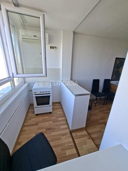 Apartament cu o camera decomandat, zona Tatarasi - 4