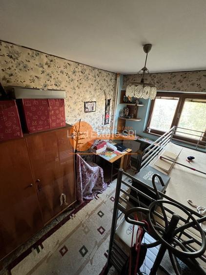 3 camere Gorjului ( 1979- 500 m metrou ) - 5