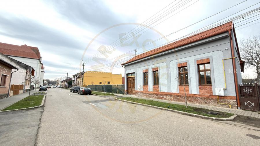 Cladire de inchiriat – ideala pentru clinica medicala sau alte afaceri - Carei - 11