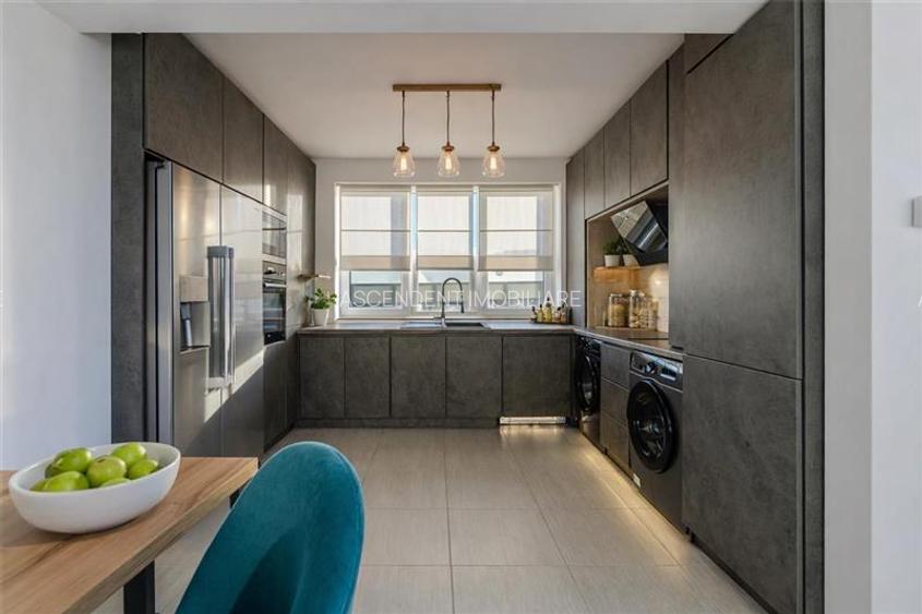 FILM 3D! Penthouse spatios,luminos,terasa generoasa, Maurer,Tractorul, Brasov - 3