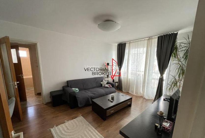 2 camere, semidecomandate, et.5, mobilat si utilat, Basarabia- Costin Georgian - 2