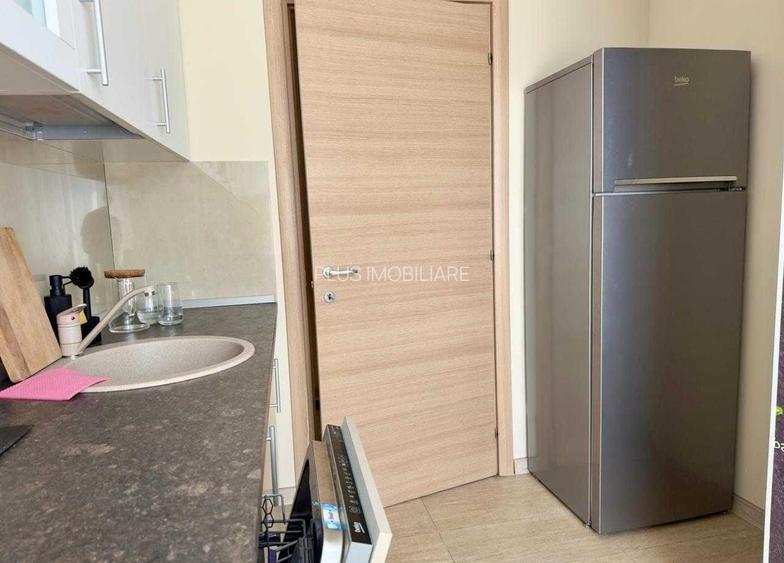 Apartament 2 camere Lux in Bloc Nou zona 13 Septembrie - 4