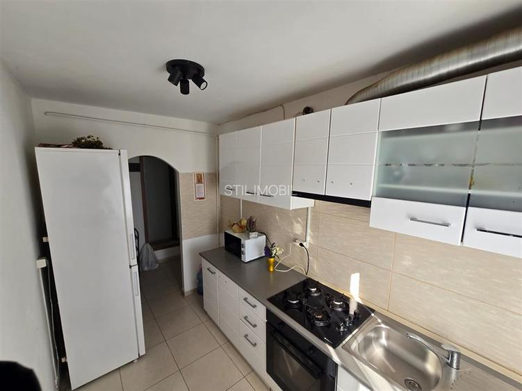 Apartament 2 camere Piata Nicolina - 4