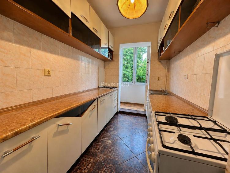 Apartament 3 camere spatios de vanzare în zona - Tractorul - 8