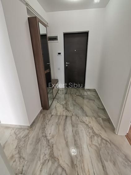 INCHIRIEZ apartament 2 camere de lux,zona Mihai Viteazul - 11