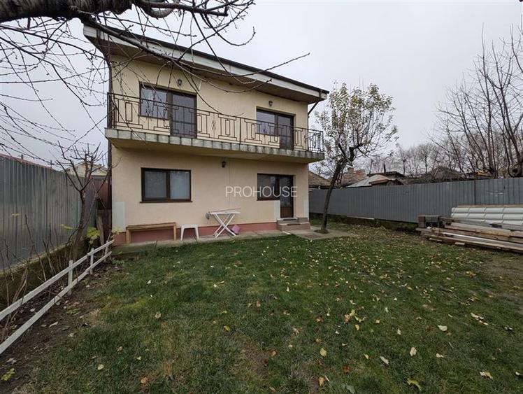 Chirie vila in oras - curte - mobilata si utilata - 25