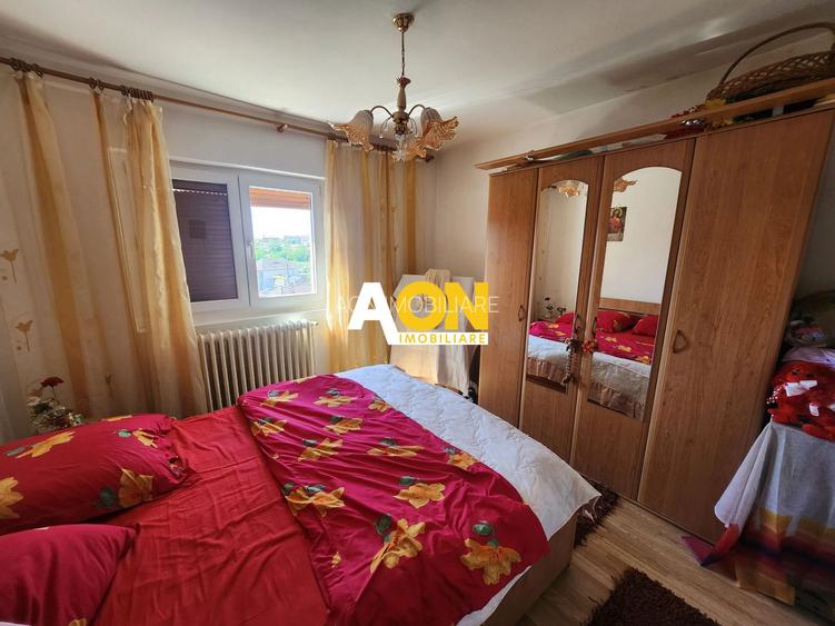 De vanzare apartament 2 camere, zona Sub stadion - 4