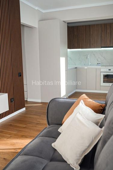 Apartament ultrafinisat, 2 camere, etaj 3, garaj, zona Vivo - 5