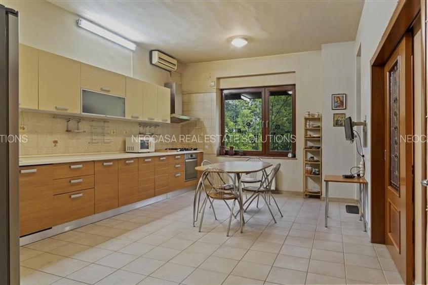 Vila in imediata vecinatate a padurii! Teren 2500 mp! - 20