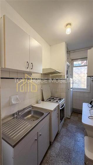 2 CAMERE WASHINGTON DOROBANTI  - CENTRALA - BOXA 13 MP - PARTER INALT - BLOC 196 - 12