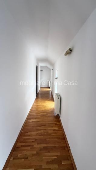 ZONA PARC casa P+1 nemobilata , an 2005! - 13