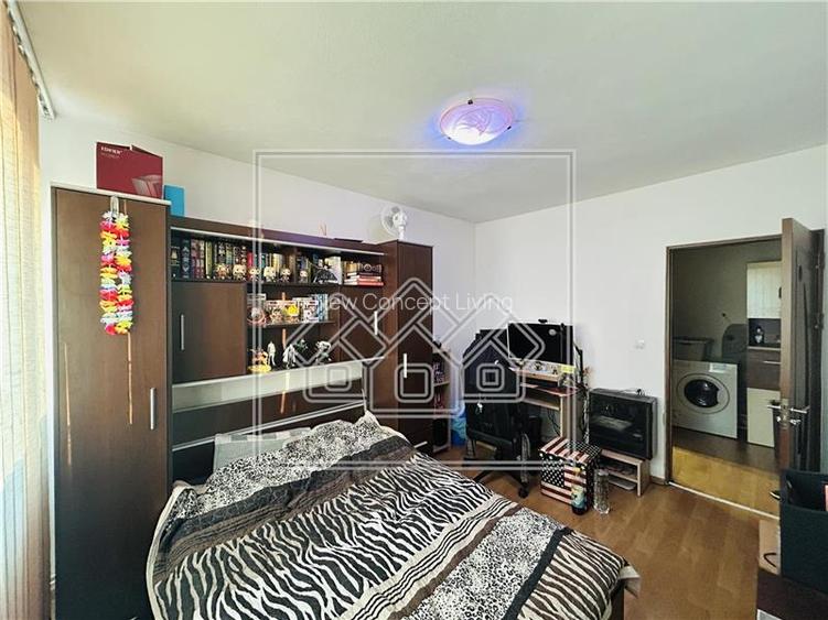 Apartament de vanzare in Sibiu - 3 camere, balcon si pivnita - - 5