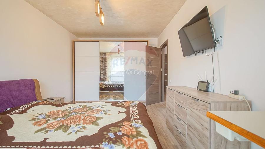 Casă / Vilă cu 3 camere de vânzare - 15