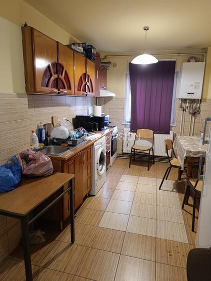 Apartament 3 camere, de vânzare, decomandat,  cartier Mărăști, str Aurel Vlaicu - 7