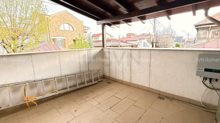 REV0008272 Vila l Domenii l panouri fotovoltaice - 13