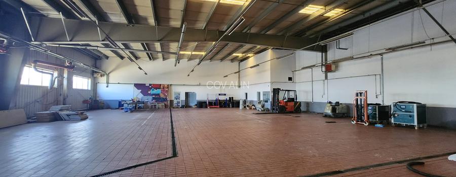 Showroom auto suprafata 6.500 mp, teren 15.000 mp cu deschidere 90 ml la DN 1. - 36