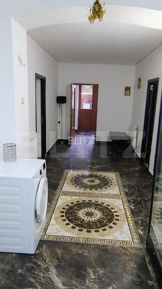 Casa Interbelica de Vanzare in Predeal - 12