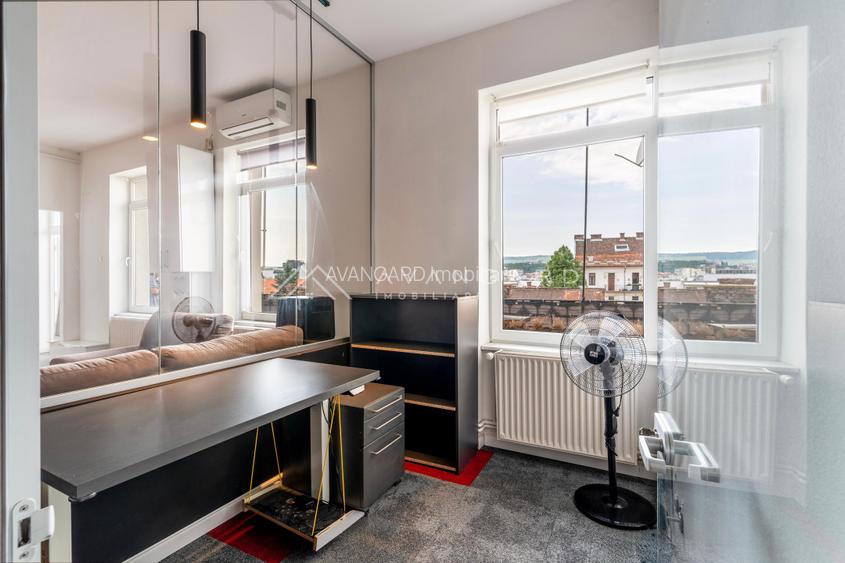Apartament spațios de 87 mp, cu tavane înalte și garaj, strada Horea - 13