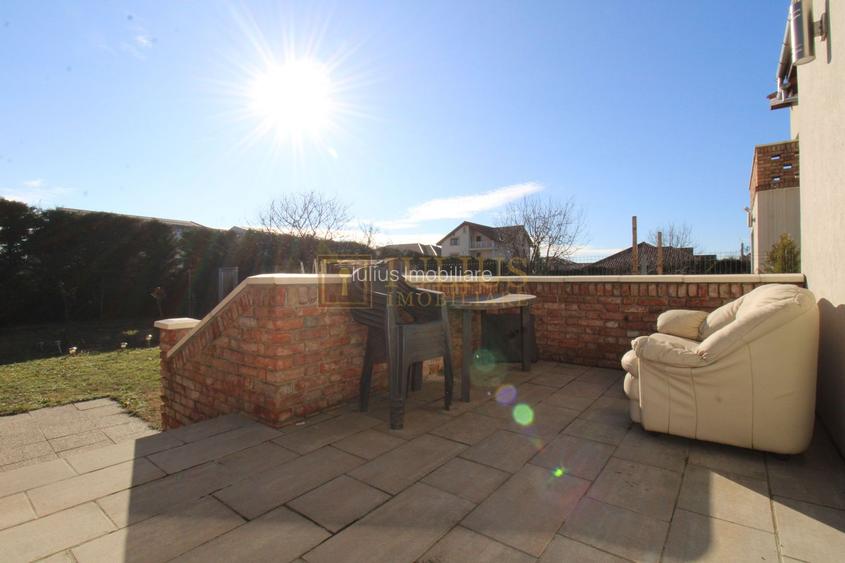 Ciarda Rosie,  4 dormitoare + 2 bai + 2 bucatarii, centrala proprie. - 21