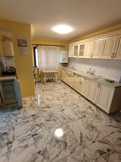 2 camere decomandat Renovat -Far - parter - 10