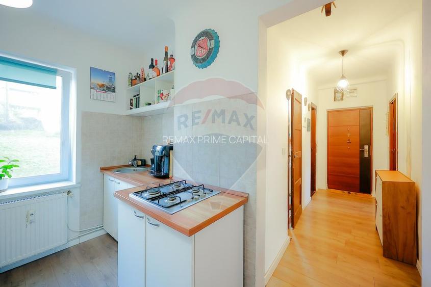 De vânzare apartament cu 2 camere, parter, parcare inclusă, central - 3