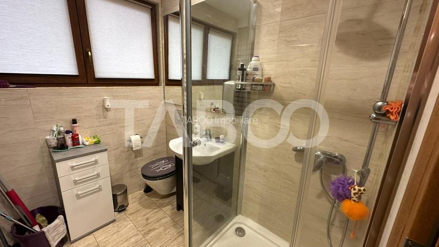 Casa cu 2 apartamente separate garaj acces auto zona Piata Cluj Sibiu - 5