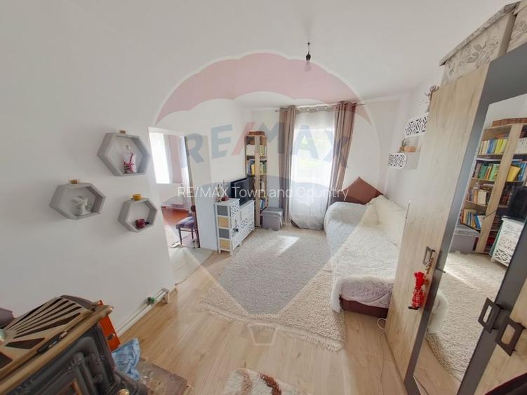 Casa / Vila cu 4 camere de vanzare in zona Ultracentral - 2