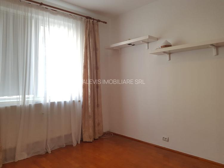 Inchiriere apartament 3 camere, metrou Bucur Obor, curat, etaj 2, 600 euro - 8