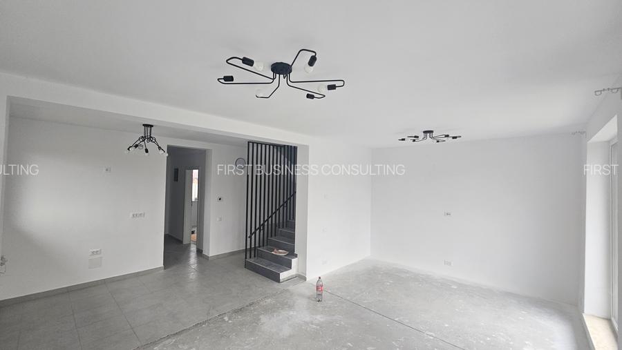 VILE P+1, 4 camere+Teren 210 mp.zona Otopeni-DIRECT DEZVOLTATOR-COMISION 0% - 12