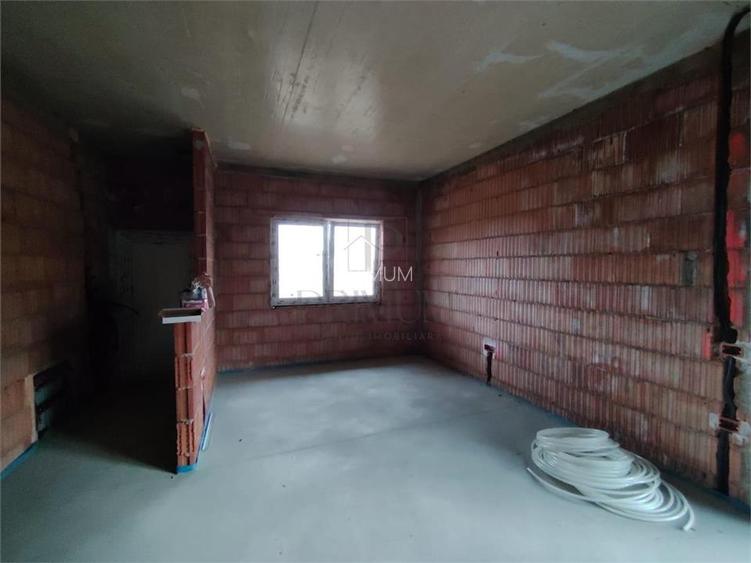 COMISION ZERO - Duplex separat prin baie - toate utilitatile - proiect deosebit. - 7