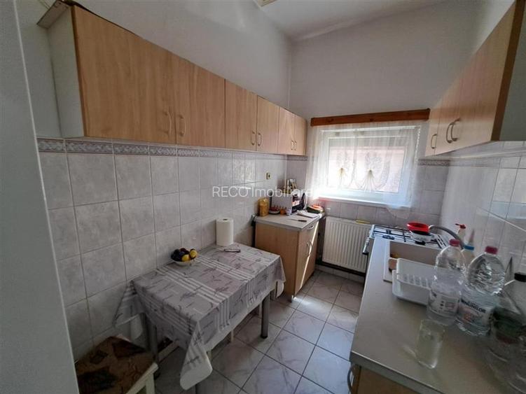 RECO  casa Grivitei Oradea - 5