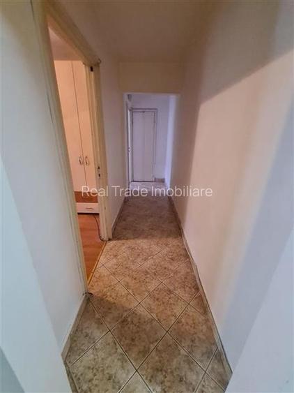 Apartament 3 camere decomandat, etaj intermediar Astra-Carpatilor - 12