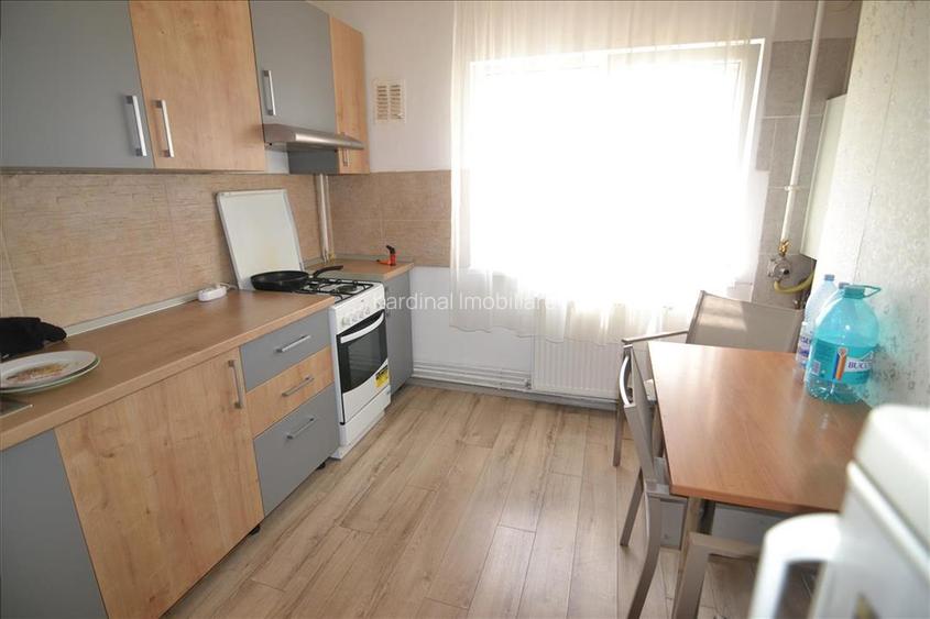 Apartament 3 camere, 2 bai structura mare  Vlahuta -ITC - 11
