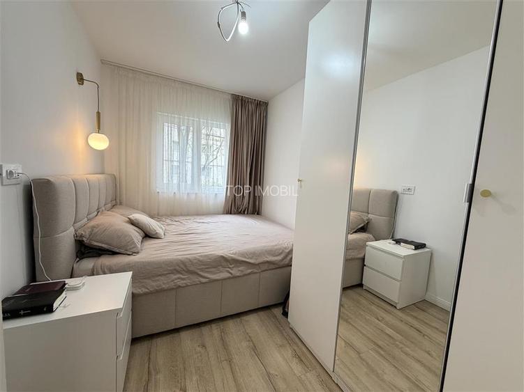 Apartament 4 camere, 2 bai, renovat complet- Nicolina - 3