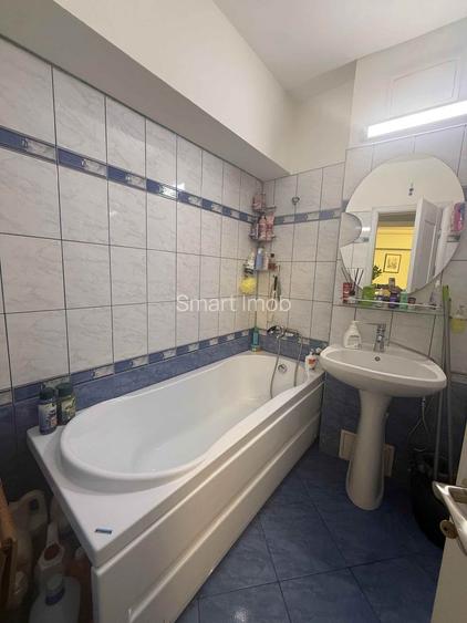 De vânzare apartament 3 camere Zona Centrala et 1 la cheie - 9