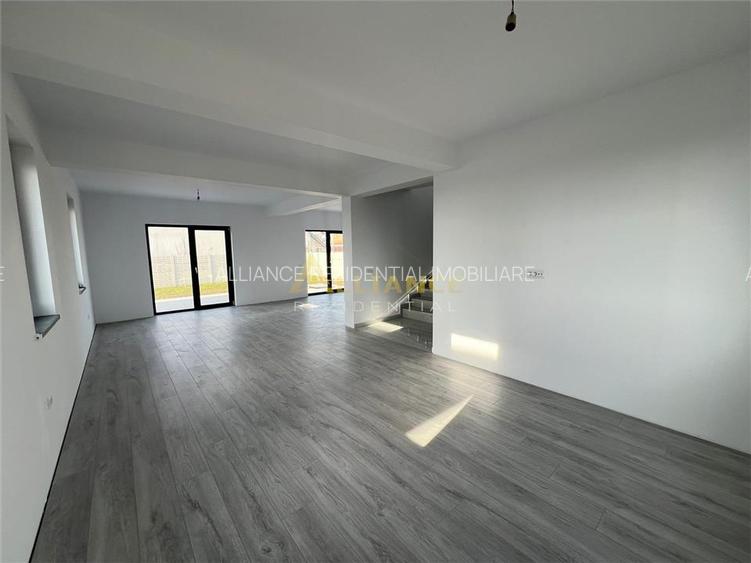 Vila individuala - 4 camere - 2 bai - 145mp utili - teren 450mp - 8